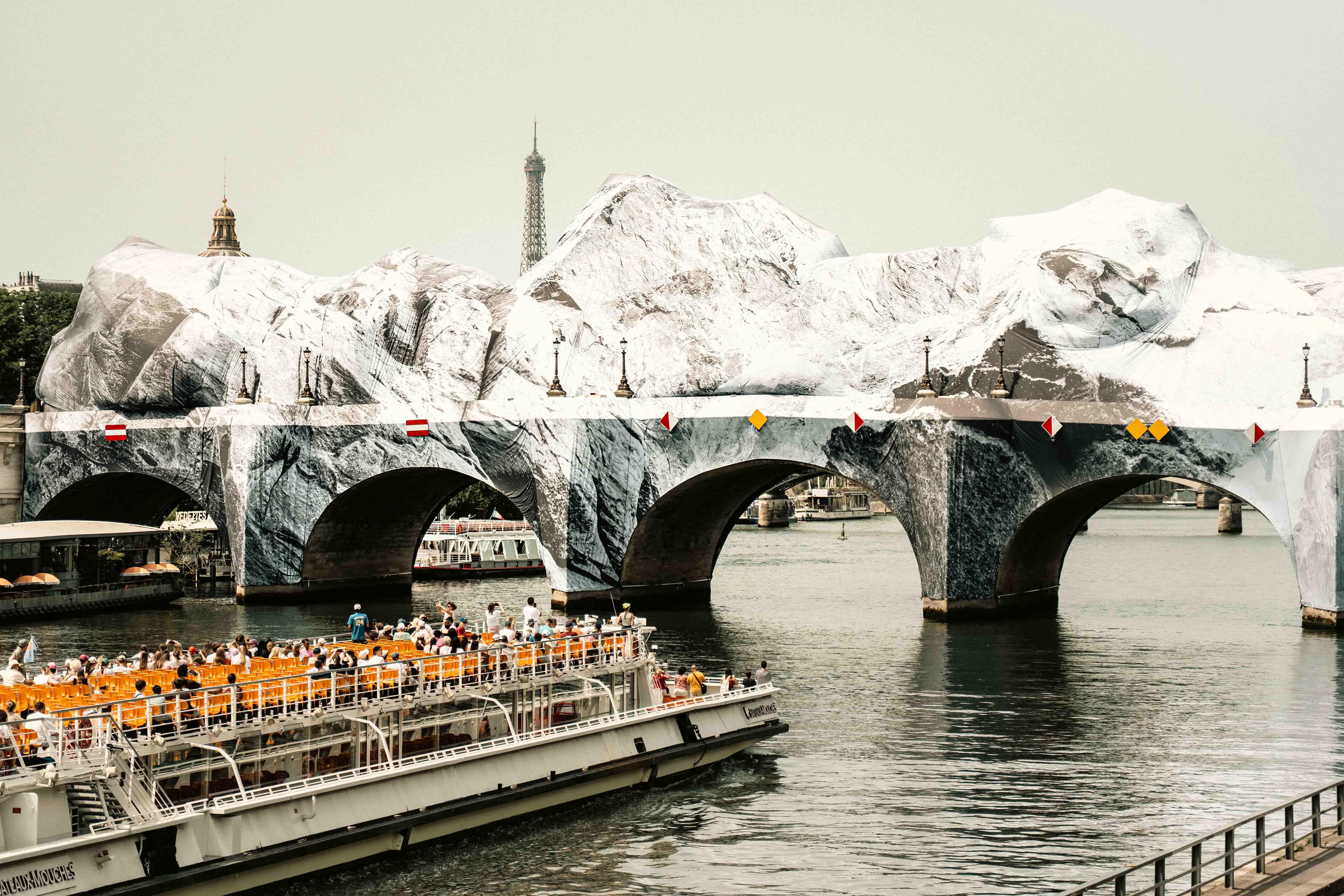 Entrez dans LA CAVERNE DU PONT NEUF - Paris 2026